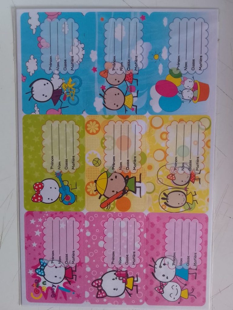 ETIQUETTES SCOLAIRES LAPIN